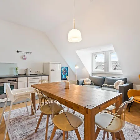 Lubunest L Familien Und Gruppen, Zentral, Altbau Λούντβιχσμπουργκ