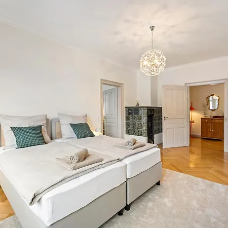 Lubunest L Familien Und Gruppen, Zentral, Altbau Λούντβιχσμπουργκ