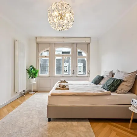 Lubunest L Familien Und Gruppen, Zentral, Altbau Апартаменты Людвигсбург